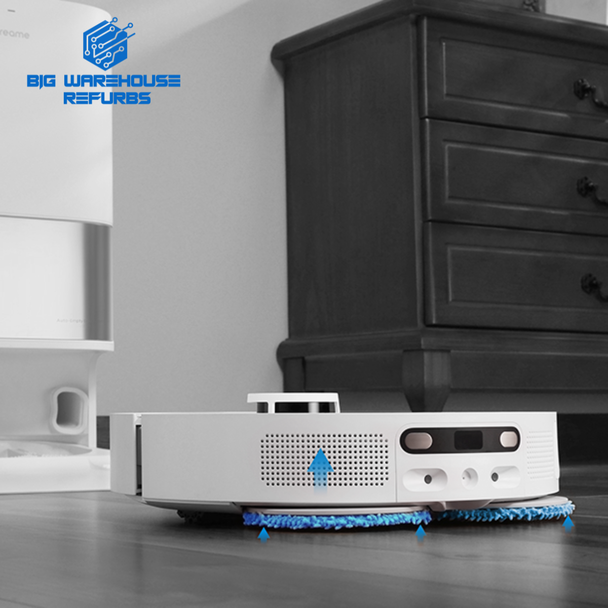 Dreame L10s Ultra Robot Vacuum cleaning a family home with kids and pets, offering powerful suction and automatic dustbin emptying.