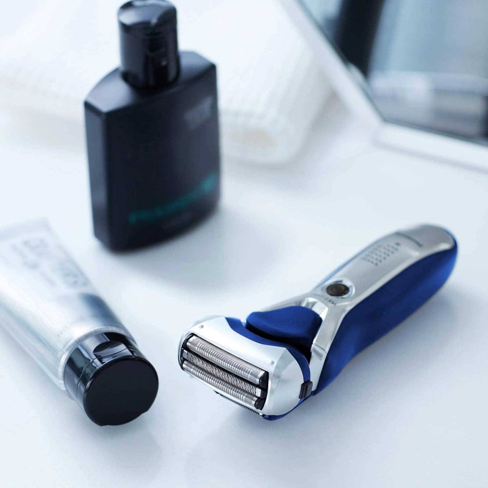 rechargeable-wet-and-dry-shaver