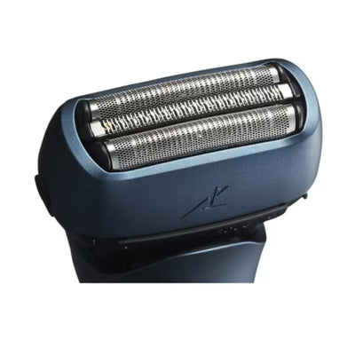 ES-LT4B-wet-and-dry-shaver