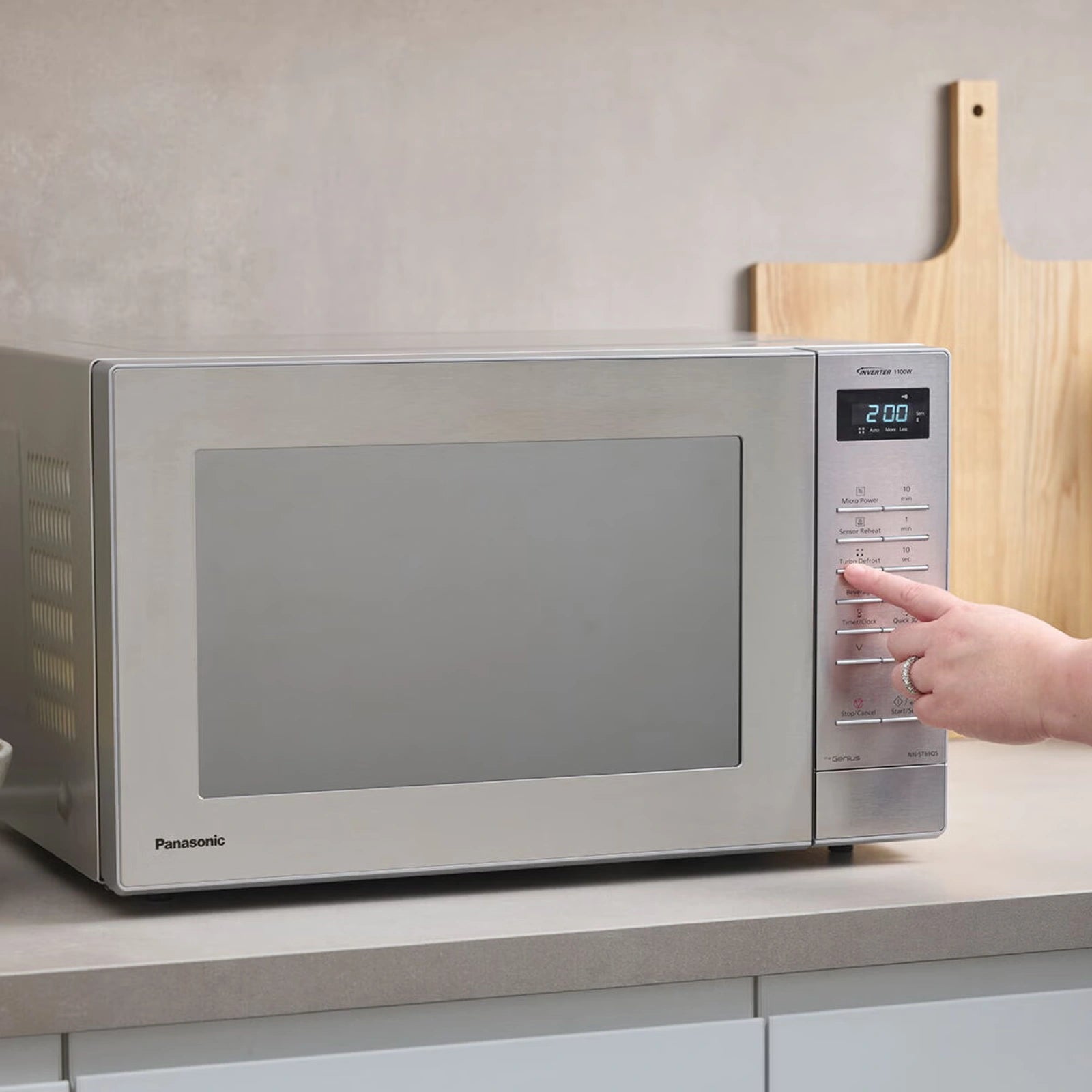 NN-ST69QS-microwave-oven