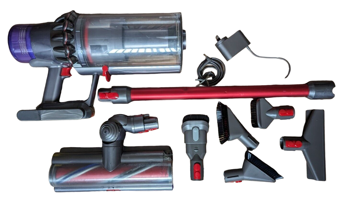 DYSON V11 MAX OUTSIZE - Cleaned With High Torque Head