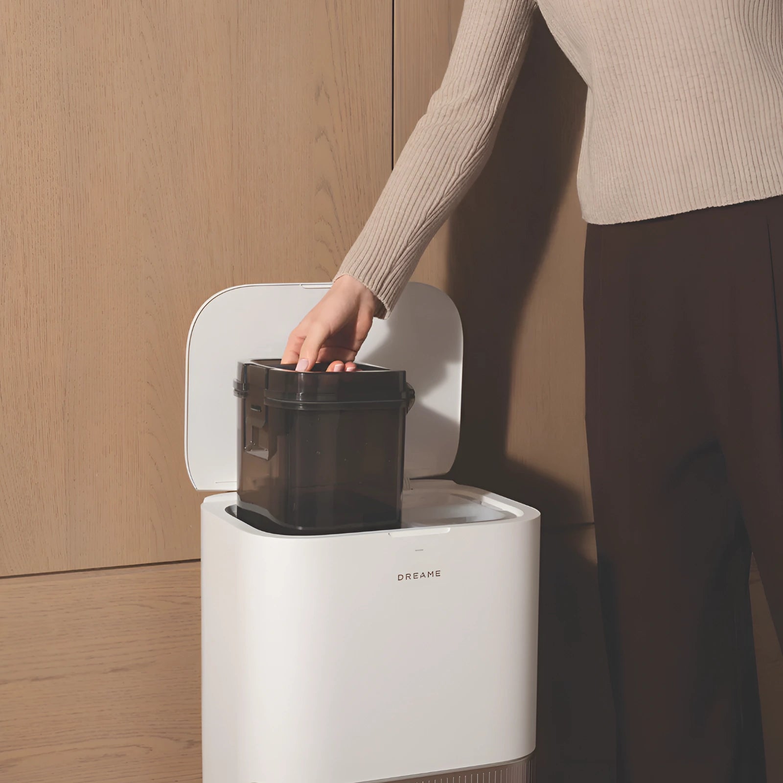 l40s-pro-ultra-white-robotic-vacuum