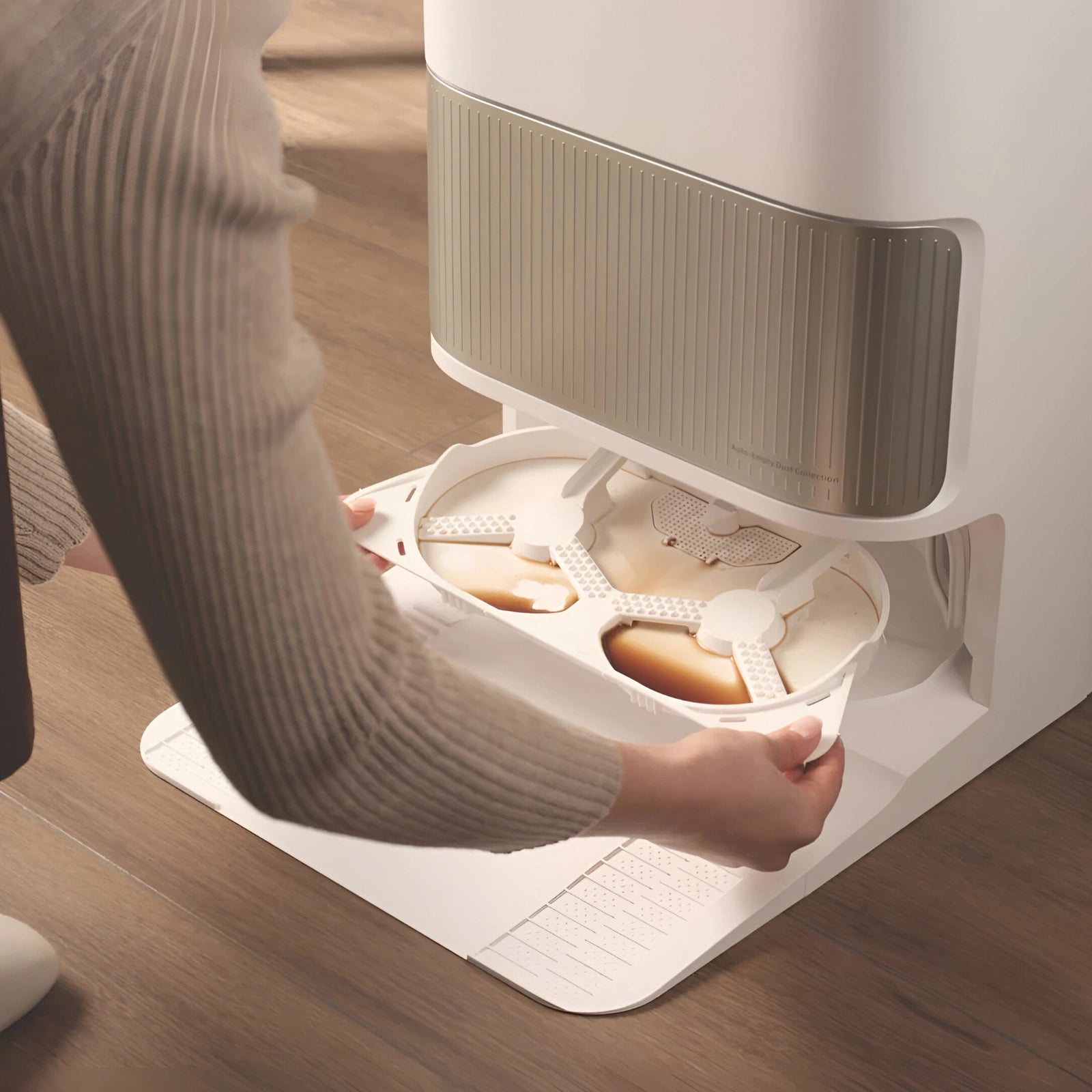 l40s-pro-ultra-white-vacuum-cleaner