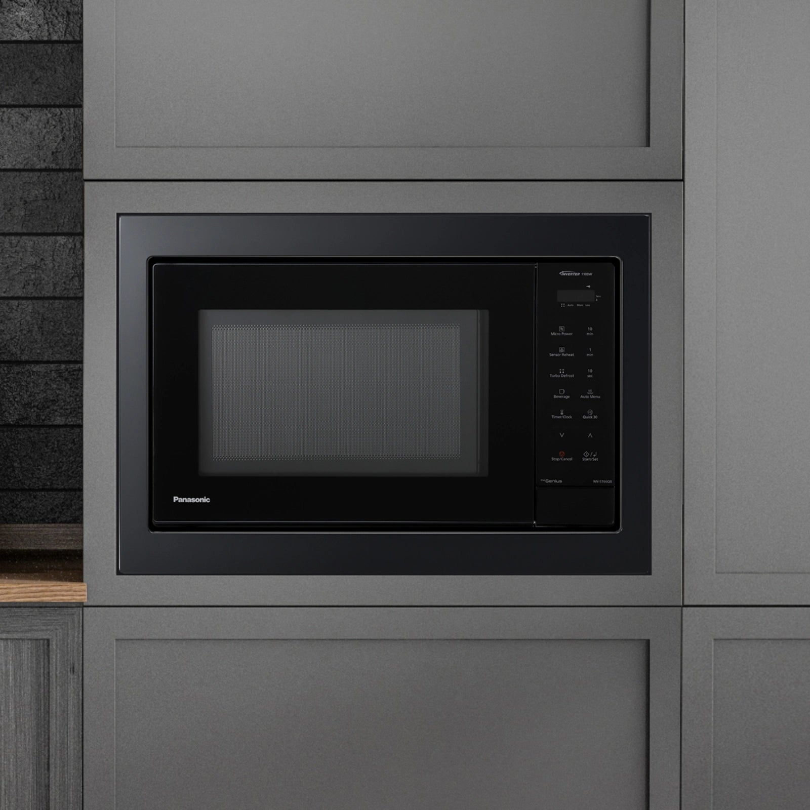 panasonic-NN-ST66QB-black